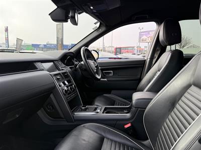 2018 Land Rover Discovery Sport - Thumbnail