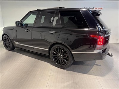 2018 Land Rover Range Rover - Thumbnail