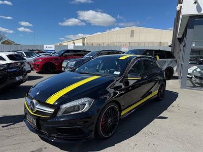 2015 Mercedes-Benz A 45 - Thumbnail