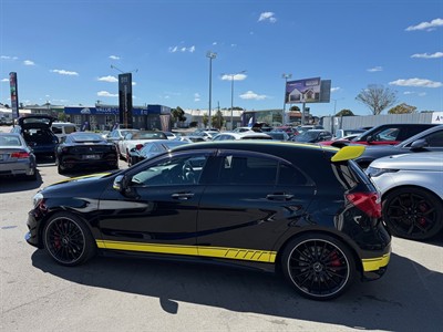 2015 Mercedes-Benz A 45 - Thumbnail