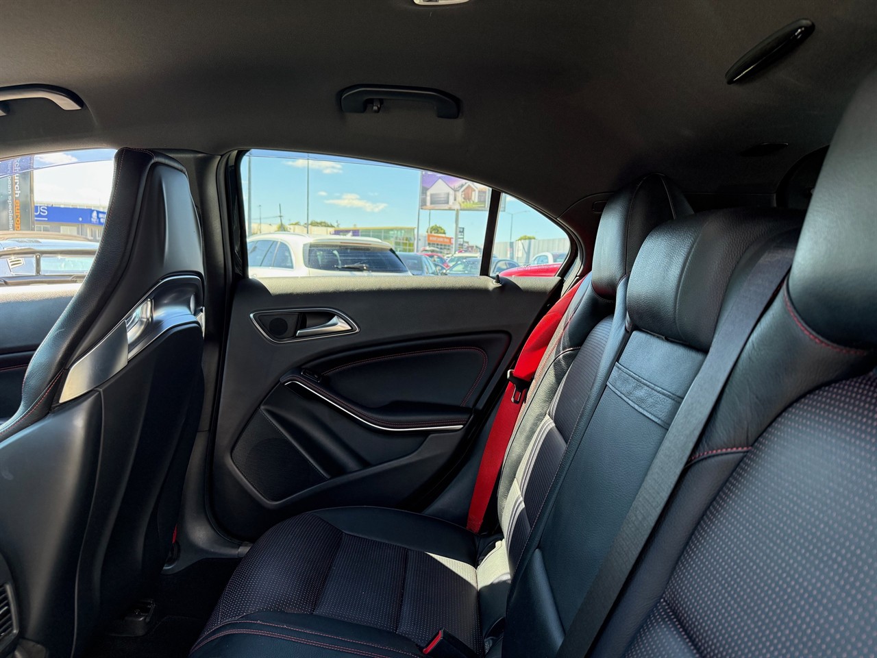 2015 Mercedes-Benz A 45