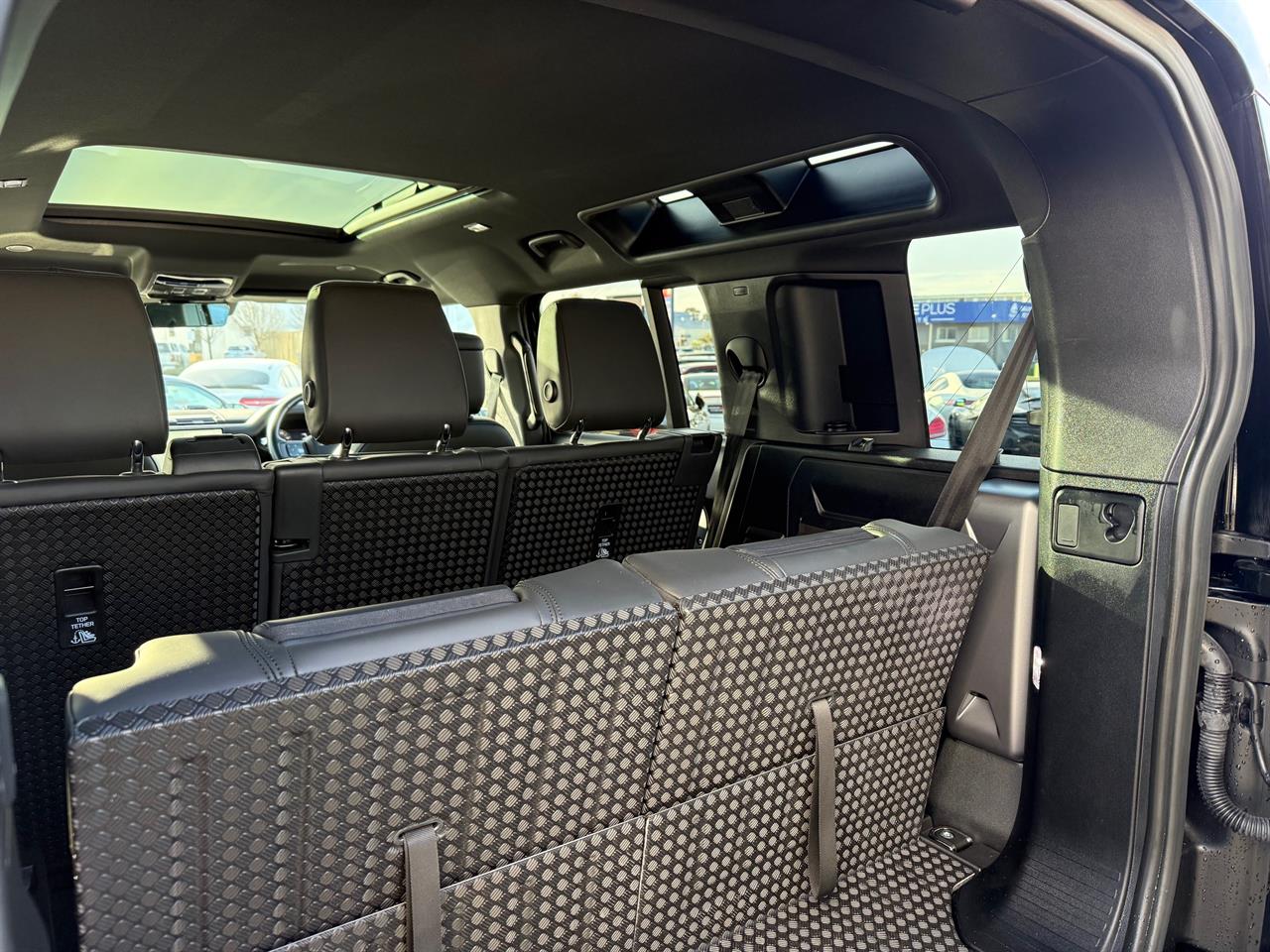 2022 Land Rover Defender