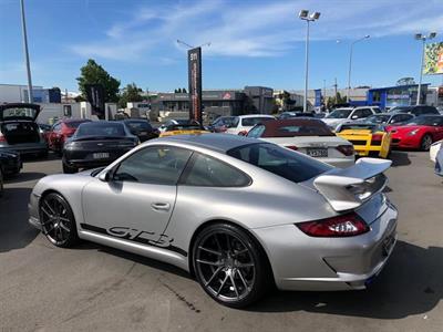 2008 Porsche 911 - Thumbnail