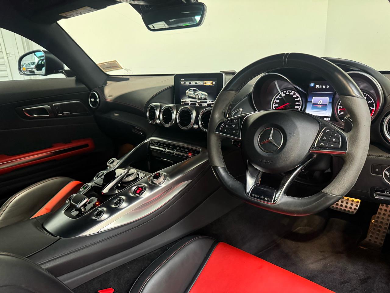2015 Mercedes-Benz GT