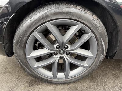 2023 Land Rover Range Rover Sport - Thumbnail