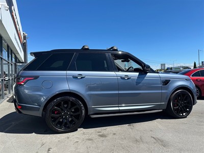 2018 Land Rover Range Rover Sport - Thumbnail