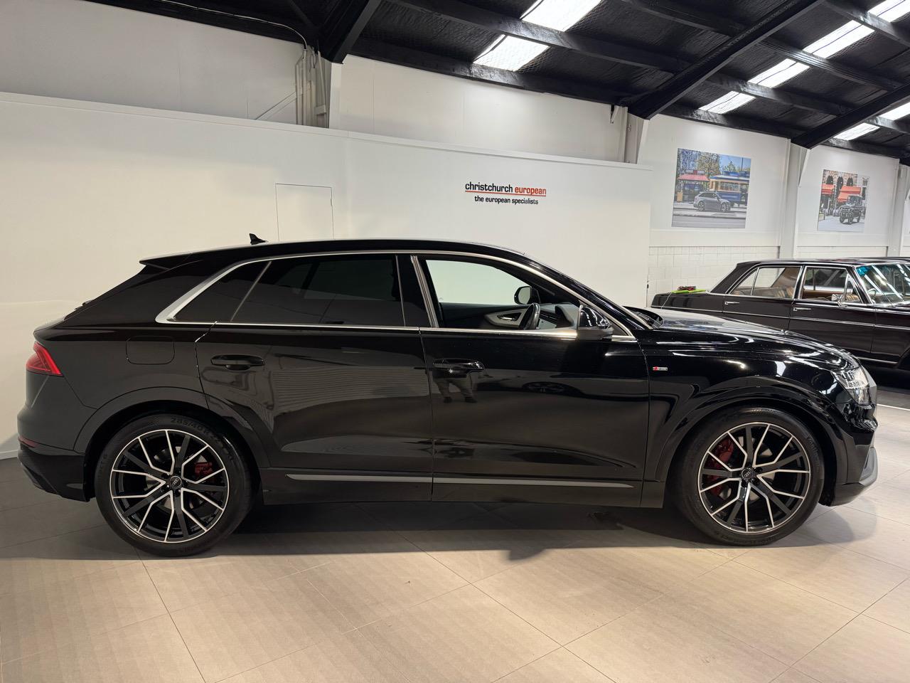 2021 Audi Q8