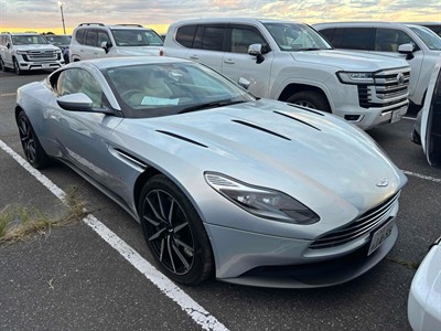 2018 Aston Martin DB11 - Thumbnail