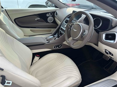 2018 Aston Martin DB11 - Thumbnail
