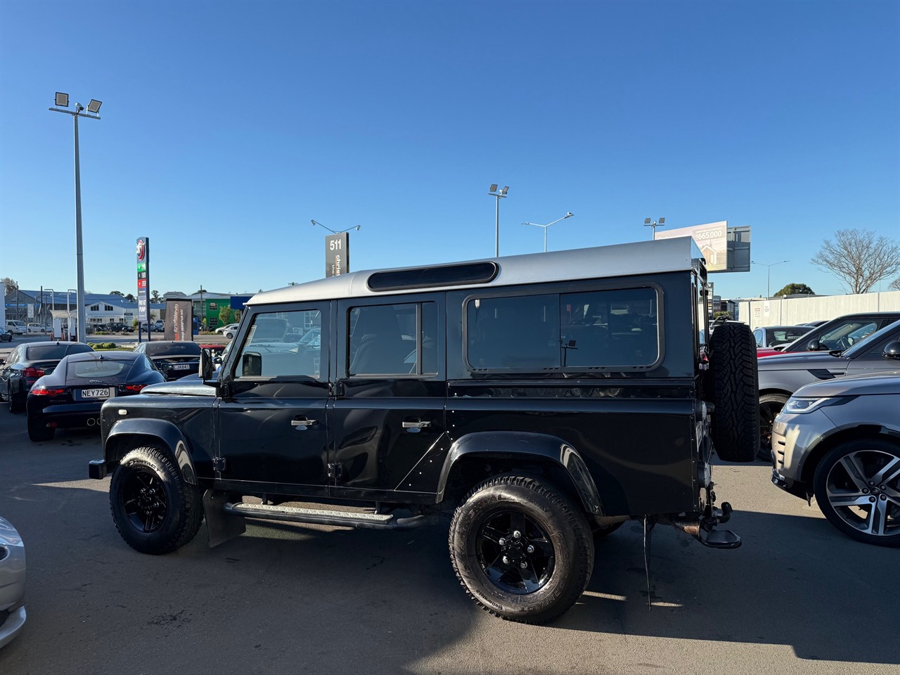 2016 Land Rover Defender