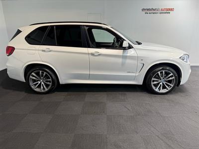 2017 BMW X5 - Thumbnail