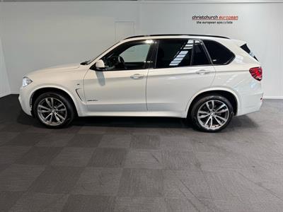 2017 BMW X5 - Thumbnail