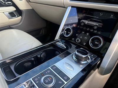 2018 Land Rover Range Rover Vogue - Thumbnail