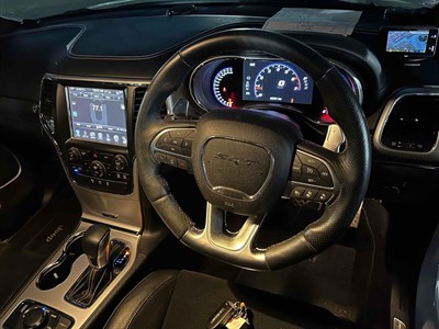 2017 Jeep Grand Cherokee - Thumbnail