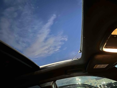 2017 Jeep Grand Cherokee - Thumbnail