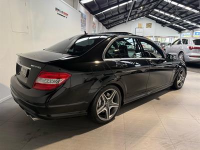 2010 Mercedes-Benz C 63 - Thumbnail