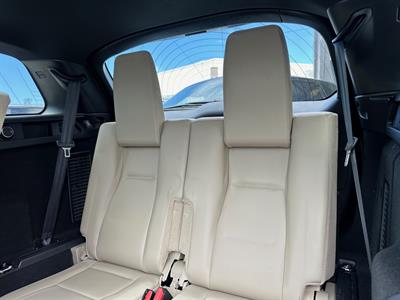 2016 Land Rover Discovery Sport - Thumbnail