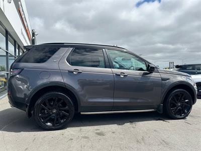 2016 Land Rover Discovery Sport - Thumbnail
