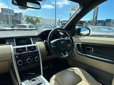 2016 Land Rover Discovery Sport - Thumbnail