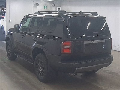 2026 Toyota Land Cruiser Prado - Thumbnail