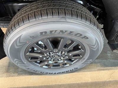 2026 Toyota Land Cruiser Prado - Thumbnail
