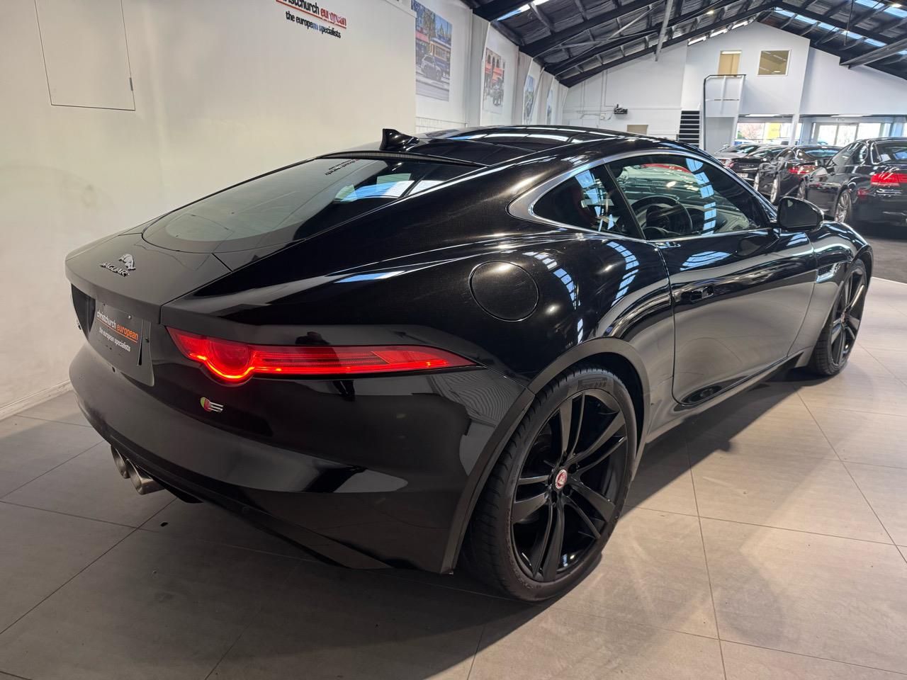 2016 Jaguar F-Type
