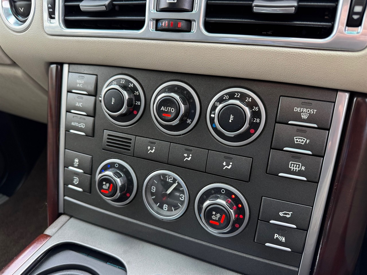 2011 Land Rover Range Rover Vogue