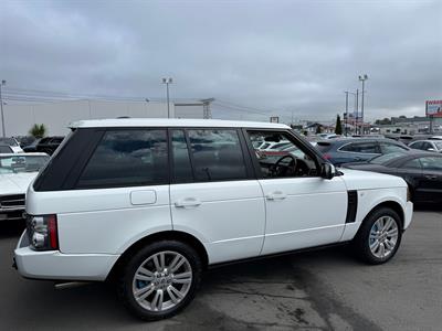 2011 Land Rover Range Rover Vogue - Thumbnail