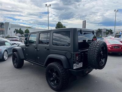 2018 Jeep Wrangler - Thumbnail