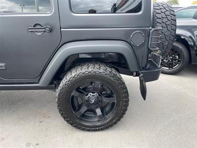 2018 Jeep Wrangler - Thumbnail