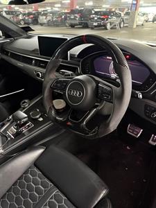 2018 Audi RS4 - Thumbnail