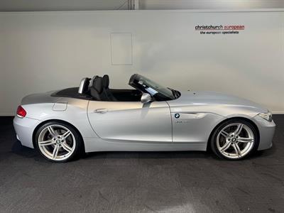 2011 BMW Z4 - Thumbnail