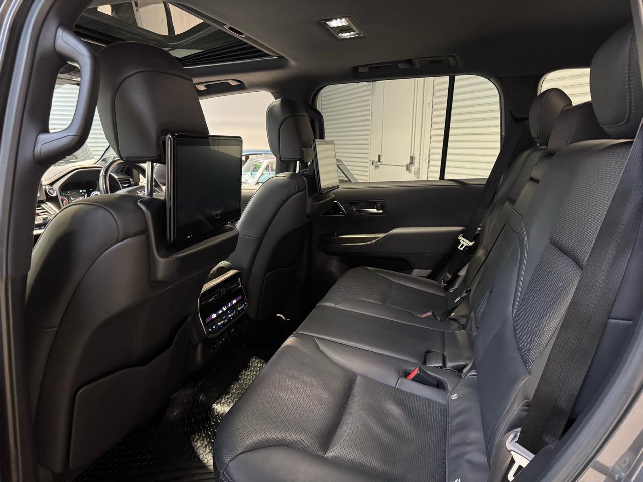 2021 Toyota Landcruiser