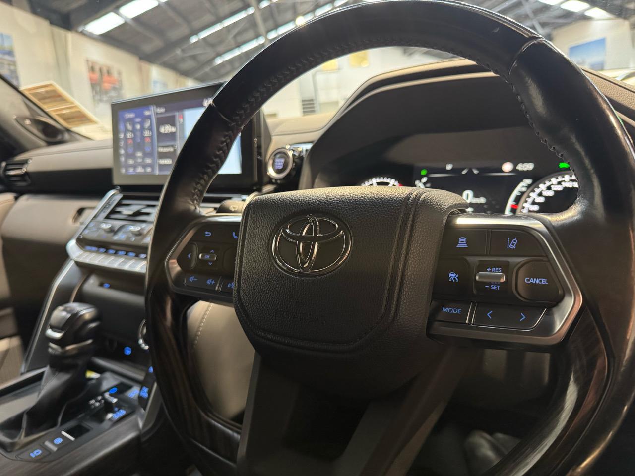 2021 Toyota Landcruiser