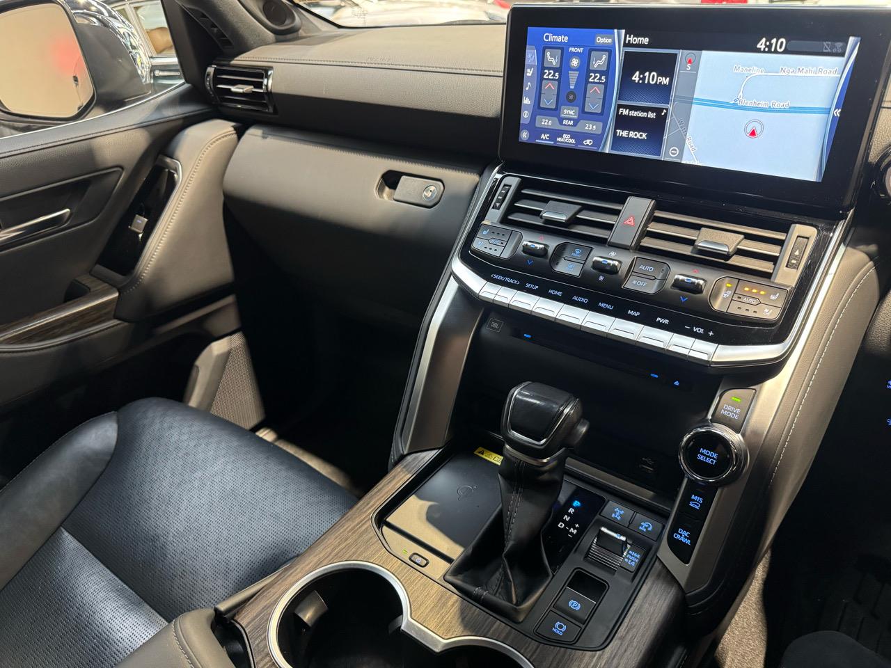 2021 Toyota Landcruiser