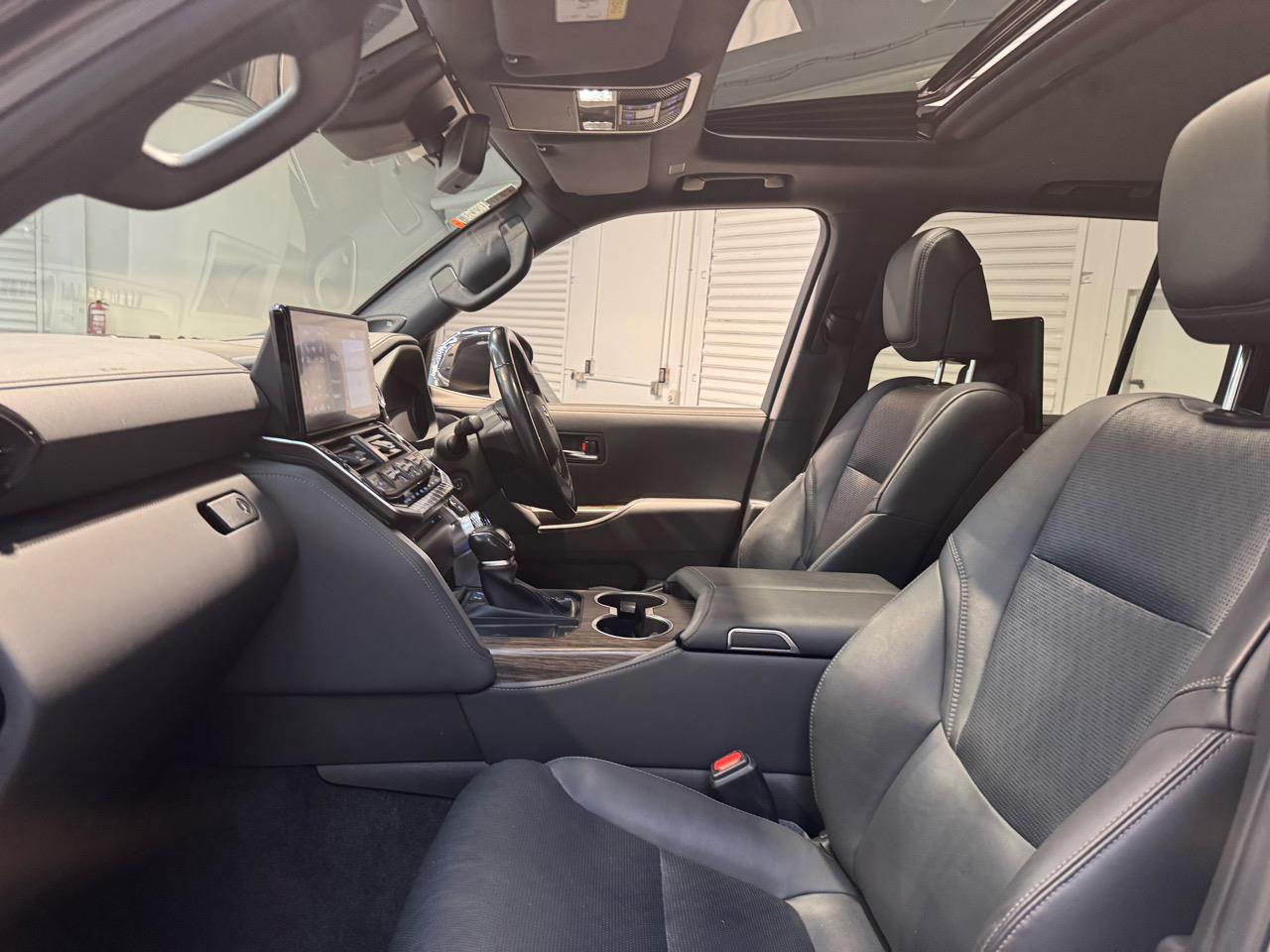 2021 Toyota Landcruiser
