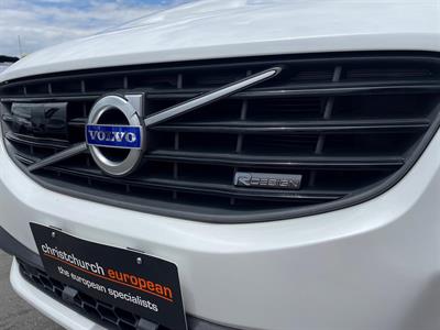 2015 Volvo XC60 - Thumbnail