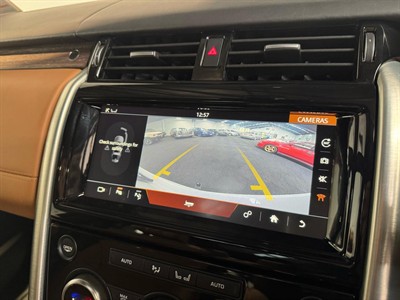 2019 Land Rover Discovery - Thumbnail