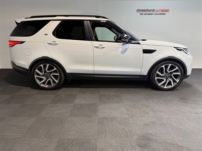 2019 Land Rover Discovery - Thumbnail