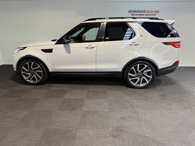 2019 Land Rover Discovery - Thumbnail