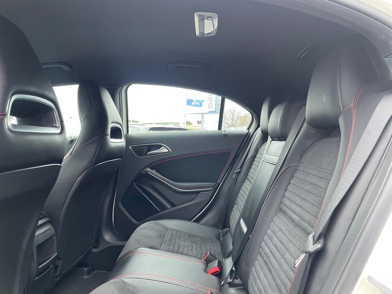2014 Mercedes-Benz A 180