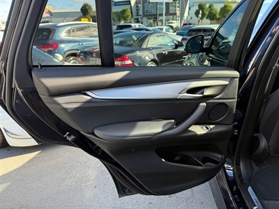 2016 BMW X5 - Thumbnail