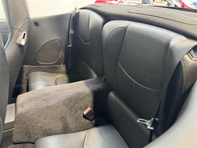 2005 Porsche 911 - Thumbnail