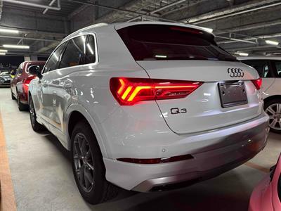 2020 Audi Q3 - Thumbnail