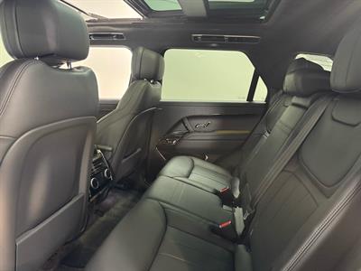 2024 Land Rover Range Rover - Thumbnail