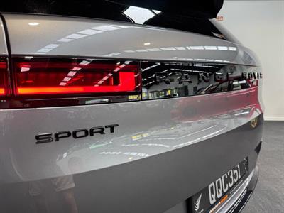 2024 Land Rover Range Rover - Thumbnail