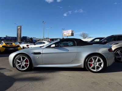2008 Aston Martin Vantage - Thumbnail