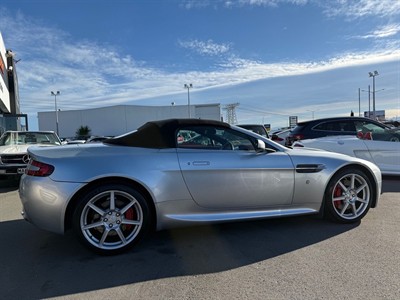 2008 Aston Martin Vantage - Thumbnail