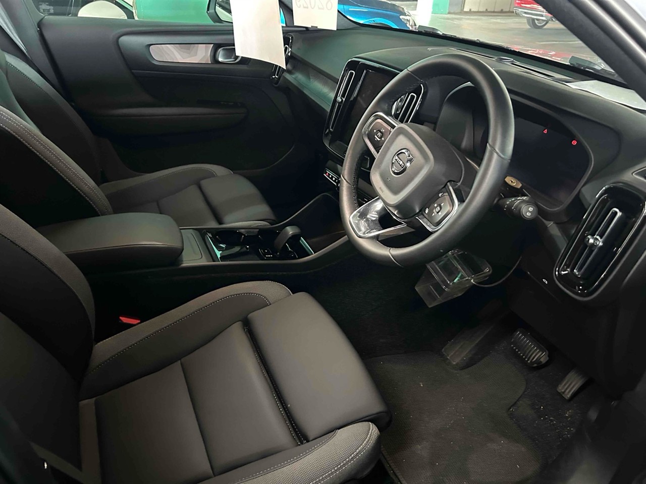 2022 Volvo XC40