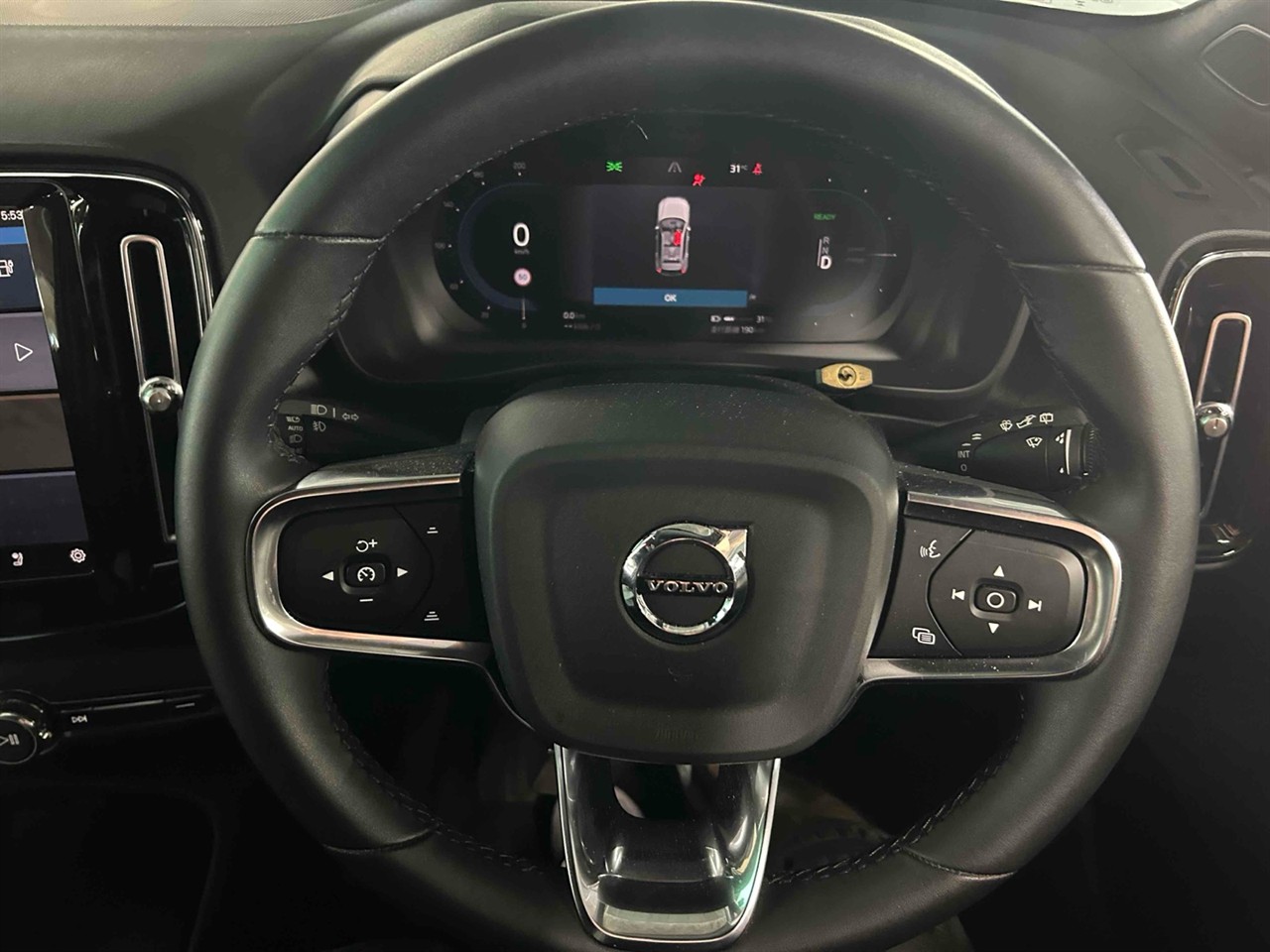 2022 Volvo XC40